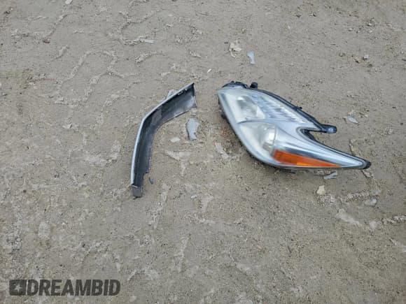 ✅ 2011 Toyota Prius I • VIN: JTDKN3DU2B0311912 • Lot: 93606825. Listed on Copart with 214,427 mi. Free auction sales archive from the USA and detailed vehicle history report at DreamBid. Image 12.