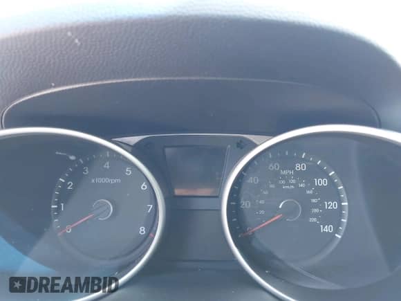 2015 Hyundai Tucson GLS с VIN KM8JT3AF4FU085227, выставлен на аукционе IAAI как лот 43150289 с пробегом Не указан миль и . История ставок и продаж доступна на DreamBid. Изображение 7.