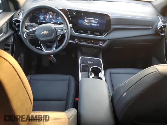 ✅ 2025 Chevrolet Equinox AWD LT • VIN: 3GNAXPEG3SL156867 • Lot: 67221475. Wystawiony na Copart z przebiegiem 8 600 mil. Bezpłatny archiwum sprzedaży aukcyjnych z USA i szczegółowy raport historii pojazdu na DreamBid. Zdjęcie 8.