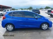 ✅ 2019 Honda Fit LX • VIN: 3HGGK5G49KM726763 • Lot: 42194626. Wystawiony na IAAI z przebiegiem 58 003 mil. Bezpłatny archiwum sprzedaży aukcyjnych z USA i szczegółowy raport historii pojazdu na DreamBid. Zdjęcie 13.