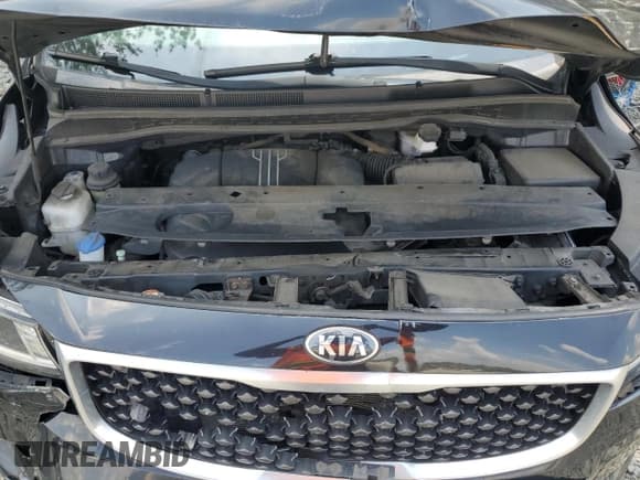 ✅ 2018 Kia Sedona LX • VIN: KNDMB5C1XJ6360498 • Лот: 67119535. Опубликован ранее на Copart с пробегом 87 920 миль. Бесплатный доступ к архиву аукционных продаж из США и подробный отчёт об истории автомобиля на DreamBid. Изображение 12.