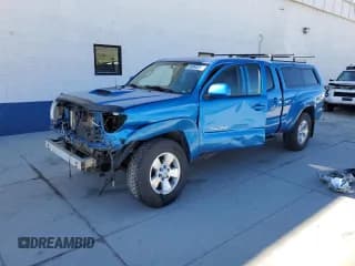✅ 2007 Toyota Tacoma • VIN: 5TEMU52N17Z326427 • Lot: 86664515. Listed on Copart with 163,494 mi. Free auction sales archive from the USA and detailed vehicle history report at DreamBid. Image 1.