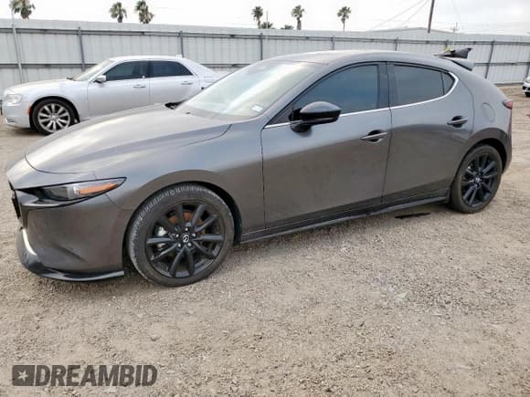 ✅ 2024 Mazda 3 Premium Plus • VIN: JM1BPBNY7R1650370 • Lot: 56951485. Listed on Copart with 5,466 mi. Free auction sales archive from the USA and detailed vehicle history report at DreamBid. Image 1.