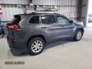 ✅ 2016 Jeep Cherokee Latitude • VIN: 1C4PJMCS4GW122920 • Лот: 90432725. Опубликован ранее на Copart с пробегом 125 335 миль. Бесплатный доступ к архиву аукционных продаж из США и подробный отчёт об истории автомобиля на DreamBid. Изображение 3.