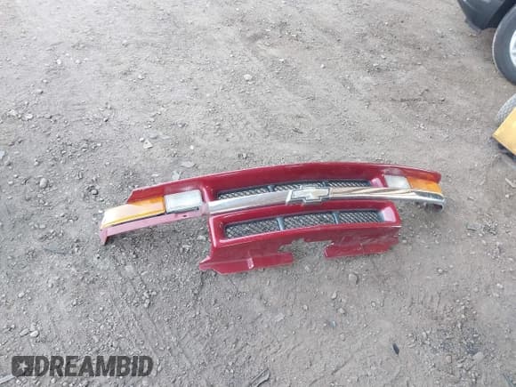 ✅ 2004 Chevrolet S-10 LS • VIN: 1GCDT13X74K132576 • Лот: 41593818. Опубликован ранее на IAAI с пробегом 88 511 миль. Бесплатный доступ к архиву аукционных продаж из США и подробный отчёт об истории автомобиля на DreamBid. Изображение 12.