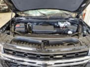 ✅ 2023 Chevrolet Suburban LS • VIN: 1GNSKBEDXPR507852 • Lot: 68348864. Wystawiony na Copart z przebiegiem 20 808 mil. Bezpłatny archiwum sprzedaży aukcyjnych z USA i szczegółowy raport historii pojazdu na DreamBid. Zdjęcie 13.