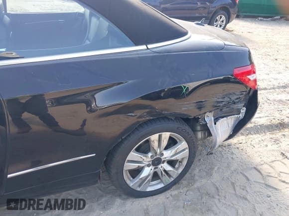 ✅ 2012 Mercedes-Benz E 350 • VIN: WDDKK5KF6CF154110 • Лот: 43445964. Опубликован ранее на IAAI с пробегом 149 894 миль. Бесплатный доступ к архиву аукционных продаж из США и подробный отчёт об истории автомобиля на DreamBid. Изображение 6.