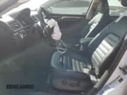 ✅ 2017 Volkswagen Passat SEL Premium • VIN: 1VWCT7A36HC084628 • Lot: 90542645. Listed on Copart with 61,013 mi. Free auction sales archive from the USA and detailed vehicle history report at DreamBid. Image 7.