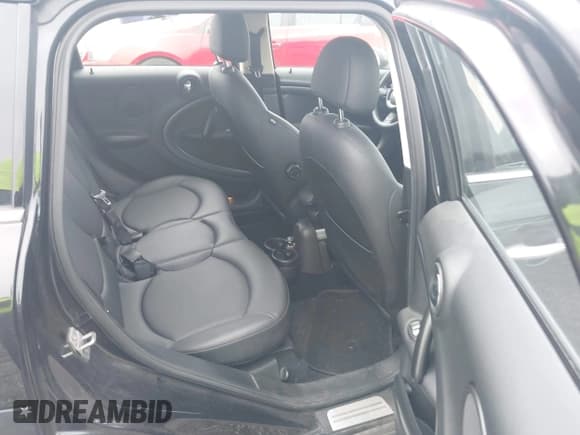 ✅ 2014 MINI Countryman S • VIN: WMWZC5C51EWP37180 • Лот: 43757379. Опубликован ранее на IAAI с пробегом 108 597 миль. Бесплатный доступ к архиву аукционных продаж из США и подробный отчёт об истории автомобиля на DreamBid. Изображение 8.