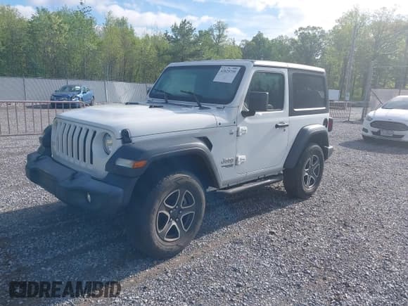 ✅ 2020 Jeep Wrangler Sport S • VIN: 1C4GJXAN3LW227196 • Lot: 42025739. Listed on IAAI with 69,607 mi. Free auction sales archive from the USA and detailed vehicle history report at DreamBid. Image 2.