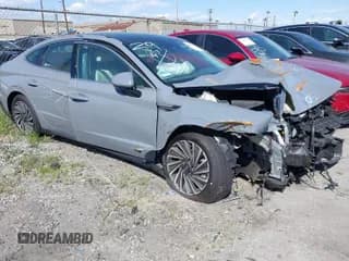 ✅ 2025 Hyundai Sonata Limited • VIN: KMHL54JJ0SA116739 • Лот: 41578954. Опубликован ранее на IAAI с пробегом 111 миль. Бесплатный доступ к архиву аукционных продаж из США и подробный отчёт об истории автомобиля на DreamBid. Изображение 1.