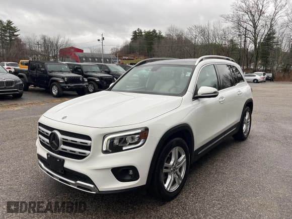 ✅ 2020 Mercedes-Benz GLB 250 • VIN: W1N4M4HB6LW026423 • Lot: 43814617. Listed on IAAI with 150,061 mi. Free auction sales archive from the USA and detailed vehicle history report at DreamBid. Image 2.