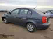 2008 Hyundai Accent GLS z VIN KMHCN46CX8U228482, wystawiony jako Copart lot #79886884 z przebiegiem 174 844 mil mil oraz Szkoda całkowita • Salvage title. Historia ofert i sprzedaży dostępna na DreamBid. Obrazek 2.