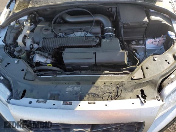 ✅ 2016 Volvo XC70 T5 Premier • VIN: YV4612NK8G1249791 • Lot: 47675224. Listed on Copart with 110,327 mi. Free auction sales archive from the USA and detailed vehicle history report at DreamBid. Image 11.