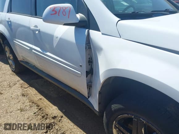 ✅ 2007 Chevrolet Equinox LT • VIN: 2CNDL73F576234407 • Лот: 42003787. Опубликован ранее на IAAI с пробегом 207 481 миль. Бесплатный доступ к архиву аукционных продаж из США и подробный отчёт об истории автомобиля на DreamBid. Изображение 13.