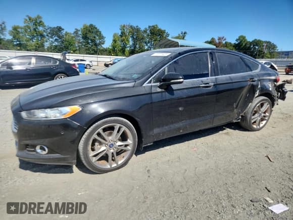 ✅ 2016 Ford Fusion Titanium • VIN: 3FA6P0D9XGR352548 • Lot: 70721425. Listed on Copart with 83,327 mi. Free auction sales archive from the USA and detailed vehicle history report at DreamBid. Image 1.