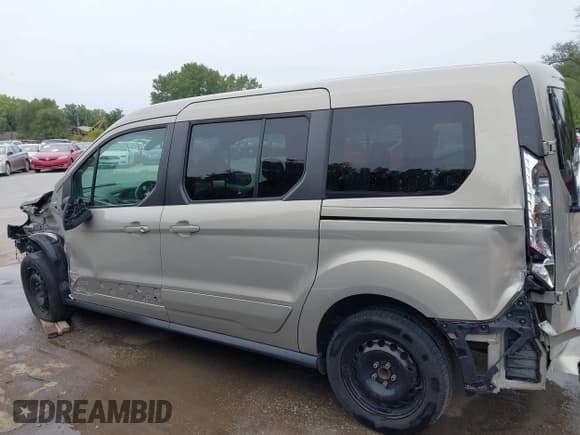 ✅ 2016 Ford Transit Connect XLT • VIN: NM0GS9F71G1259566 • Лот: 43174694. Опубликован ранее на IAAI с пробегом 147 824 миль. Бесплатный доступ к архиву аукционных продаж из США и подробный отчёт об истории автомобиля на DreamBid. Изображение 15.