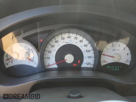 ✅ 2006 Mitsubishi Raider LS • VIN: 1Z7HC28K76S561602 • Лот: 66331085. Опубликован ранее на Copart с пробегом 115 309 миль. Бесплатный доступ к архиву аукционных продаж из США и подробный отчёт об истории автомобиля на DreamBid. Изображение 9.