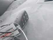 ✅ 2023 Chevrolet Suburban Premier • VIN: 1GNSKFKD7PR512440 • Lot: 43832409. Wystawiony na IAAI z przebiegiem 62 787 mil. Bezpłatny archiwum sprzedaży aukcyjnych z USA i szczegółowy raport historii pojazdu na DreamBid. Zdjęcie 11.