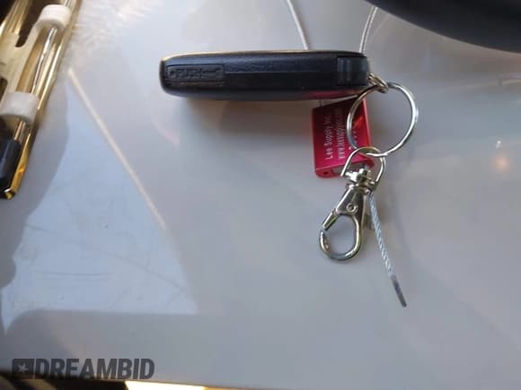 ✅ 2015 Lexus ES 300h • VIN: JTHBW1GG2F2079151 • Лот: 43595636. Опубликован ранее на IAAI с пробегом 98 209 миль. Бесплатный доступ к архиву аукционных продаж из США и подробный отчёт об истории автомобиля на DreamBid. Изображение 11.