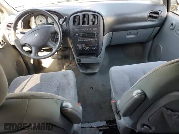 2005 Dodge Caravan с VIN 1D4GP24R15B403093, выставлен на аукционе Copart как лот 73196504 с пробегом 219 493 миль миль и Списание • Salvage title. История ставок и продаж доступна на DreamBid. Изображение 8.