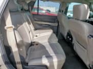 ✅ 2018 Ford Expedition XLT • VIN: 1FMJU1HT6JEA70762 • Lot: 57951055. Wystawiony na Copart z przebiegiem 120 233 mil. Bezpłatny archiwum sprzedaży aukcyjnych z USA i szczegółowy raport historii pojazdu na DreamBid. Zdjęcie 11.