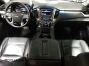 ✅ 2016 Chevrolet Suburban LT • VIN: 1GNSKHKC8GR170354 • Lot: 52237925. Wystawiony na Copart z przebiegiem 311 747 mil. Bezpłatny archiwum sprzedaży aukcyjnych z USA i szczegółowy raport historii pojazdu na DreamBid. Zdjęcie 8.