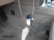 ✅ 2007 Mercury Montego • VIN: 1MEHM40187G614737 • Лот: 42558638. Опубликован ранее на IAAI с пробегом 106 437 миль. Бесплатный доступ к архиву аукционных продаж из США и подробный отчёт об истории автомобиля на DreamBid. Изображение 11.