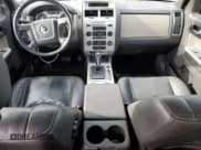 ✅ 2011 Mercury Mariner Premier • VIN: 4M2CN8HGXBKJ03958 • Лот: 54121105. Опубликован ранее на Copart с пробегом 156 310 миль. Бесплатный доступ к архиву аукционных продаж из США и подробный отчёт об истории автомобиля на DreamBid. Изображение 8.