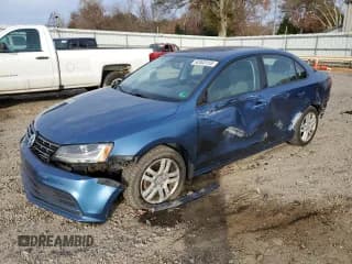 ✅ 2018 Volkswagen Jetta S • VIN: 3VW2B7AJ0JM252720 • Lot: 92843155. Listed on Copart with 155,831 mi. Free auction sales archive from the USA and detailed vehicle history report at DreamBid. Image 1.