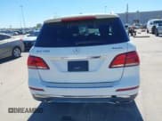 ✅ 2016 Mercedes-Benz GLE 350 • VIN: 4JGDA5HB3GA777029 • Лот: 43544987. Опубликован ранее на IAAI с пробегом 99 129 миль. Бесплатный доступ к архиву аукционных продаж из США и подробный отчёт об истории автомобиля на DreamBid. Изображение 16.