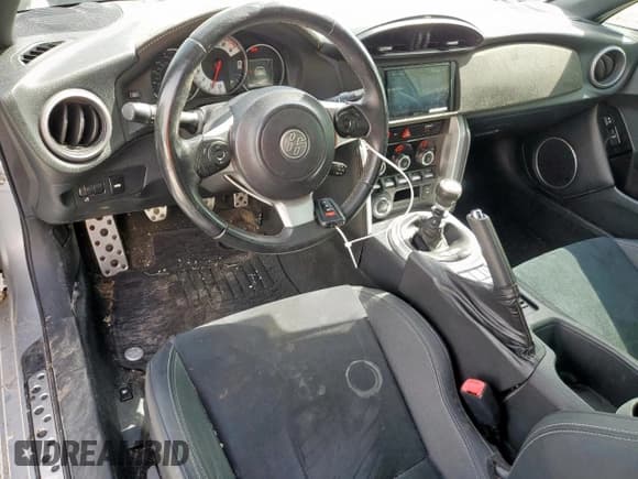 ✅ 2019 Toyota 86 GT • VIN: JF1ZNAE11K9703045 • Лот: 63347535. Опубликован ранее на Copart с пробегом 52 080 миль. Бесплатный доступ к архиву аукционных продаж из США и подробный отчёт об истории автомобиля на DreamBid. Изображение 8.