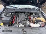 ✅ 2012 Dodge Challenger SRT-8 392 • VIN: 2C3CDYCJ8CH137762 • Lot: 59003275. Wystawiony na Copart z przebiegiem 85 412 mil. Bezpłatny archiwum sprzedaży aukcyjnych z USA i szczegółowy raport historii pojazdu na DreamBid. Zdjęcie 7.