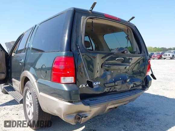 ✅ 2003 Ford Expedition Eddie Bauer • VIN: 1FMRU17W73LB39407 • Lot: 42042645. Wystawiony na IAAI z przebiegiem 220 011 mil. Bezpłatny archiwum sprzedaży aukcyjnych z USA i szczegółowy raport historii pojazdu na DreamBid. Zdjęcie 6.