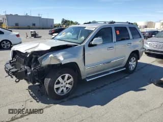 ✅ 2009 Jeep Grand Cherokee • VIN: 1J8HR68T79C513096 • Lot: 71654425. Listed on Copart with 225,048 mi. Free auction sales archive from the USA and detailed vehicle history report at DreamBid. Image 1.