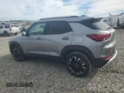 ✅ 2023 Chevrolet TrailBlazer LT • VIN: KL79MPS23PB179746 • Лот: 82407595. Опубликован ранее на Copart с пробегом 37 559 миль. Бесплатный доступ к архиву аукционных продаж из США и подробный отчёт об истории автомобиля на DreamBid. Изображение 2.