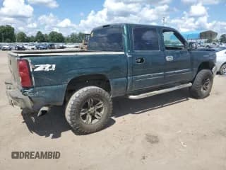✅ 2006 Chevrolet Silverado 1500 LS • VIN: 2GCEK13V561258587 • Лот: 68458974. Опубликован ранее на Copart с пробегом 237 218 миль. Бесплатный доступ к архиву аукционных продаж из США и подробный отчёт об истории автомобиля на DreamBid. Изображение 3.