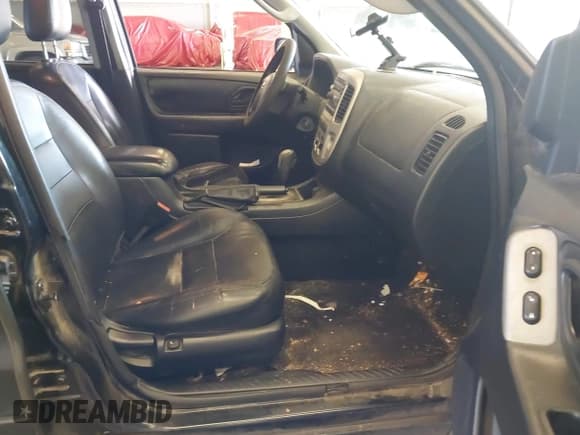 ✅ 2007 Ford Escape Limited • VIN: 1FMCU04187KA15988 • Лот: 42979991. Опубликован ранее на IAAI с пробегом 194 341 миль. Бесплатный доступ к архиву аукционных продаж из США и подробный отчёт об истории автомобиля на DreamBid. Изображение 5.