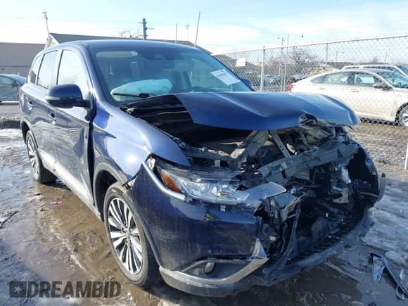 2020 Mitsubishi Outlander ES with VIN JA4AZ3A38LZ044939, listed as a IAAI auction lot 41654657 with 60,050 mi miles and . Bid and sale history available at DreamBid. Image 1.