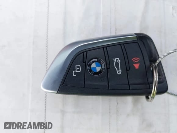 ✅ 2024 BMW 3 Series M340i xDrive • VIN: 3MW49FF07R8E15852 • Lot: 43756469. Wystawiony na IAAI z przebiegiem 28 239 mil. Bezpłatny archiwum sprzedaży aukcyjnych z USA i szczegółowy raport historii pojazdu na DreamBid. Zdjęcie 11.