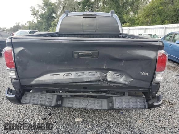 ✅ 2021 Toyota Tacoma SR5 • VIN: 3TMBZ5DN9MM029596 • Lot: 82180865. Listed on Copart with 68,238 mi. Free auction sales archive from the USA and detailed vehicle history report at DreamBid. Image 6.