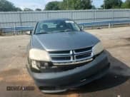 ✅ 2012 Dodge Avenger SE • VIN: 1C3CDZAB4CN325204 • Lot: 73301484. Wystawiony na Copart z przebiegiem 174 301 mil. Bezpłatny archiwum sprzedaży aukcyjnych z USA i szczegółowy raport historii pojazdu na DreamBid. Zdjęcie 11.