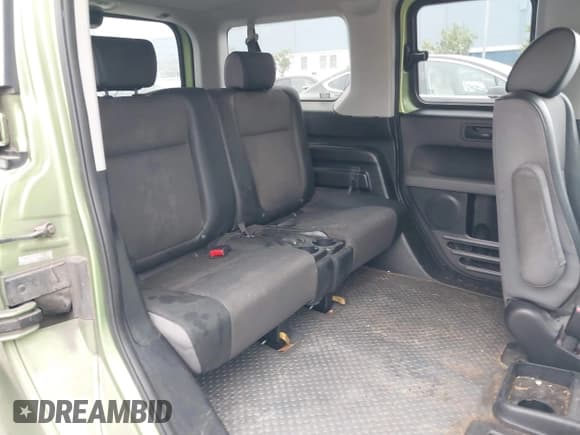 ✅ 2006 Honda Element EX • VIN: 5J6YH17736L013363 • Lot: 43588273. Listed on IAAI with 230,548 mi. Free auction sales archive from the USA and detailed vehicle history report at DreamBid. Image 8.