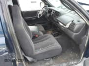 ✅ 2000 Dodge Dakota Sport • VIN: 1B7HG2AZ9YS777509 • Lot: 42145010. Wystawiony na IAAI z przebiegiem Nie podano. Bezpłatny archiwum sprzedaży aukcyjnych z USA i szczegółowy raport historii pojazdu na DreamBid. Zdjęcie 5.