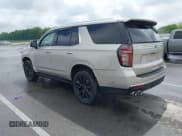 ✅ 2023 Chevrolet Tahoe High Country • VIN: 1GNSKTKL0PR214835 • Lot: 42347599. Wystawiony na IAAI z przebiegiem 53 799 mil. Bezpłatny archiwum sprzedaży aukcyjnych z USA i szczegółowy raport historii pojazdu na DreamBid. Zdjęcie 3.