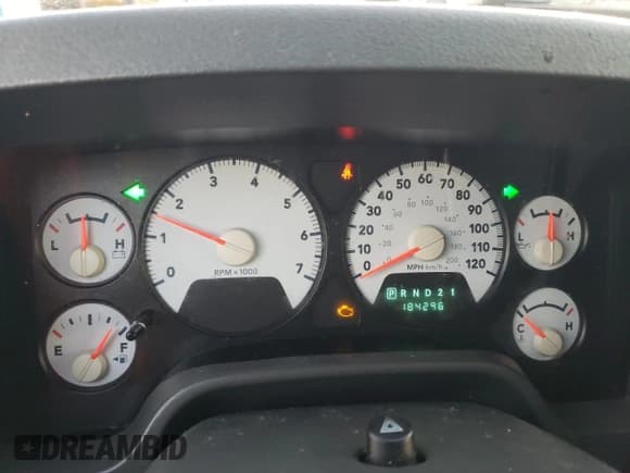 ✅ 2007 Dodge 1500 SLT • VIN: 1D7HU18217S247731 • Лот: 76973944. Опубликован ранее на Copart с пробегом 184 296 миль. Бесплатный доступ к архиву аукционных продаж из США и подробный отчёт об истории автомобиля на DreamBid. Изображение 9.