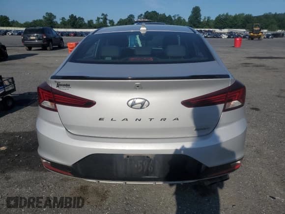 ✅ 2019 Hyundai Elantra Sport • VIN: KMHD04LB2KU835868 • Lot: 62464815. Listed on Copart with 57,227 mi. Free auction sales archive from the USA and detailed vehicle history report at DreamBid. Image 6.