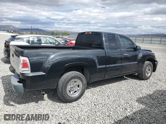 ✅ 2008 Mitsubishi Raider LS • VIN: 1Z7HC22K78S609661 • Lot: 84300605. Listed on Copart with 154,158 mi. Free auction sales archive from the USA and detailed vehicle history report at DreamBid. Image 3.