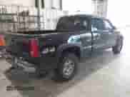 2004 Chevrolet Silverado 2500 LT с VIN 1GCGK23U44F106666, выставлен на аукционе IAAI как лот 41990598 с пробегом 229 266 миль миль и . История ставок и продаж доступна на DreamBid. Изображение 4.