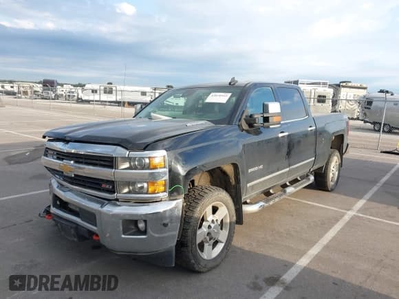 ✅ 2016 Chevrolet Silverado 2500HD LTZ • VIN: 1GC1KWE87GF124919 • Lot: 43070165. Listed on IAAI with 370,559 mi. Free auction sales archive from the USA and detailed vehicle history report at DreamBid. Image 2.